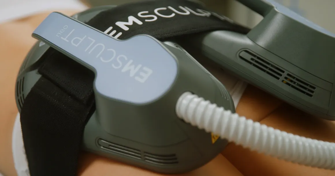 a close up of a device - rs=w_1160,h_612